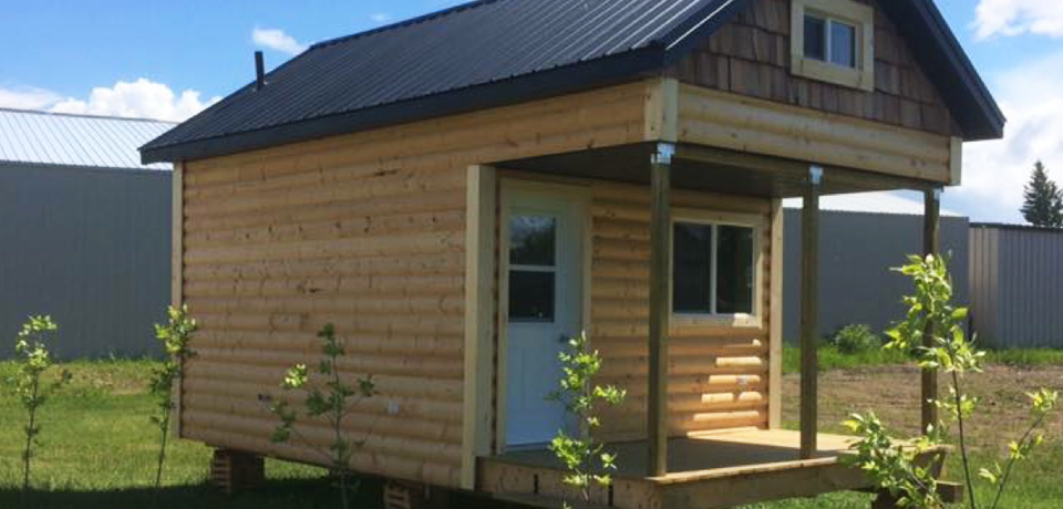 Contractor makes big strides in small builds